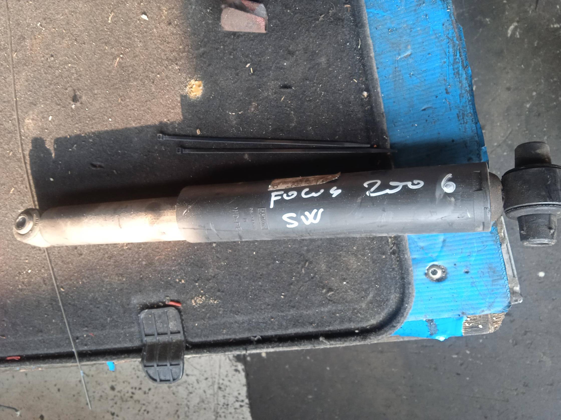 Ammortizzatore post. sx.